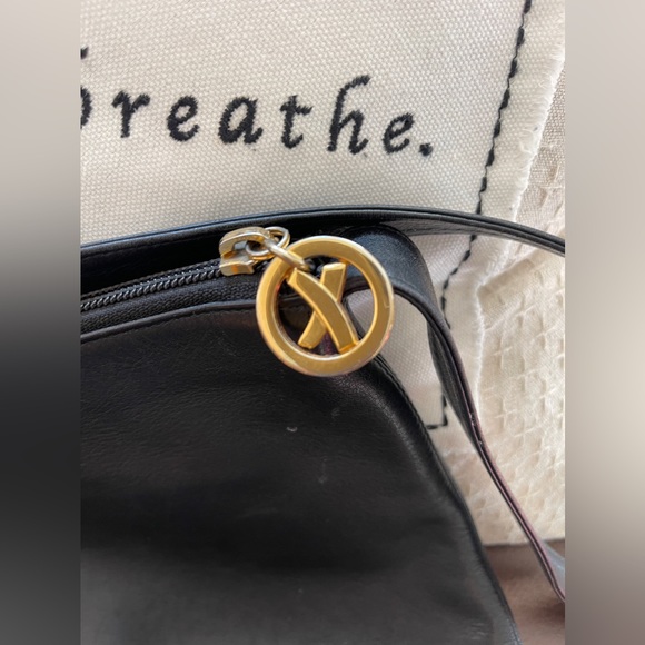 Paloma Picasso Bag! 🥰 - Picture 6 of 10